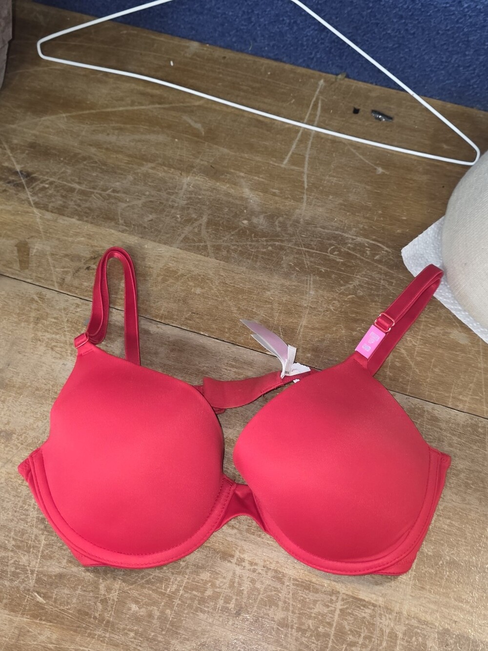 PINK Victoria's Secret Date Push-Up Bra 32DD